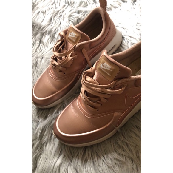 Nike Shoes - Nike Air Max Rose Gold